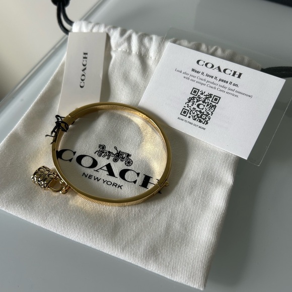 Coach Gold Lock with Black Enamel Charm Clasp Bracelet - Picture 1 of 6